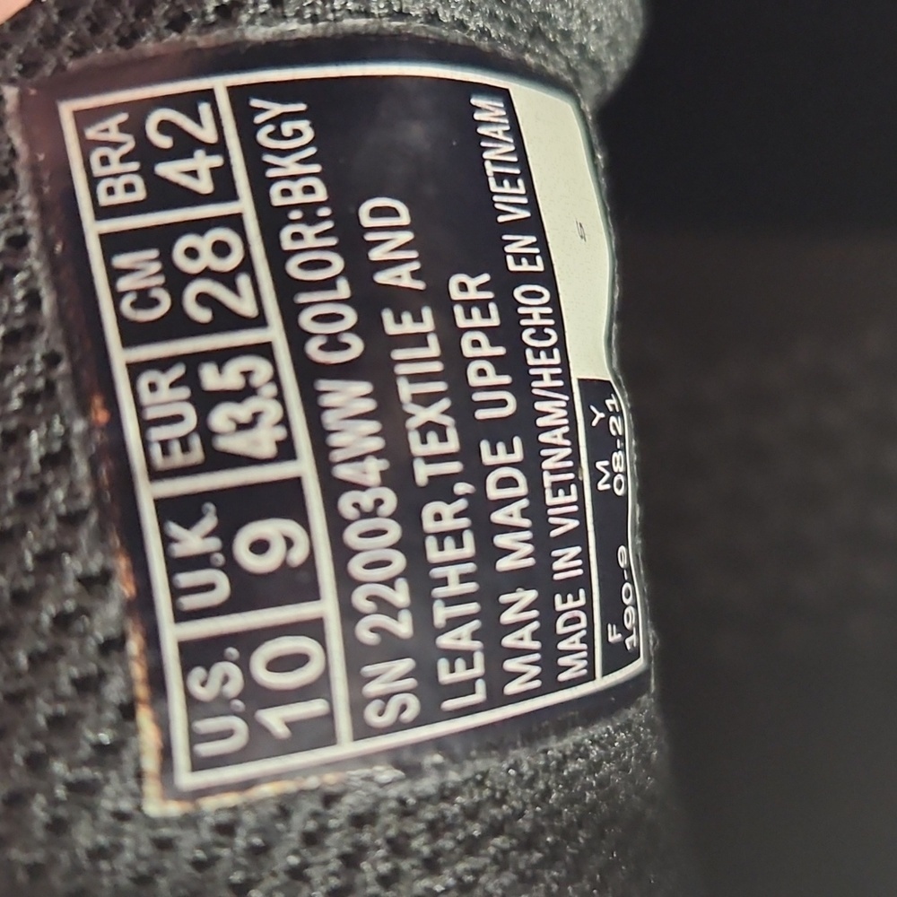 Sketchers Go Run consistent running sneakers - Picture 8 of 8